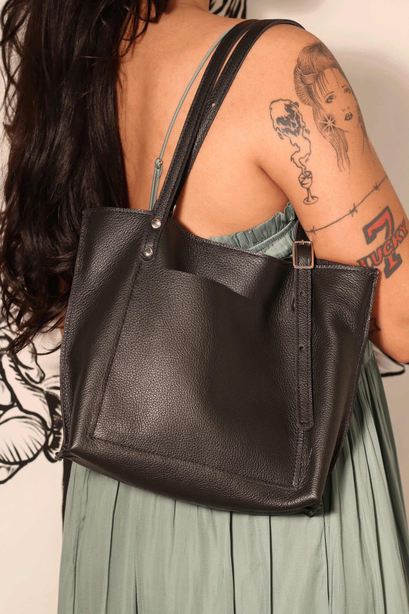 Charlotte Mini Tote in Pebbled Noir