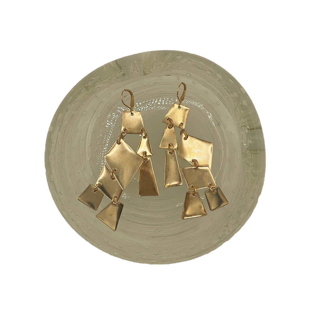 Geometric Dangles