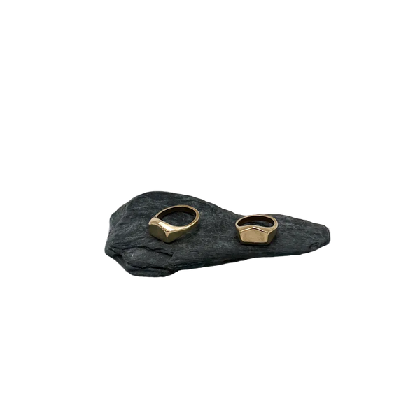 Greenpoint Signet Ring