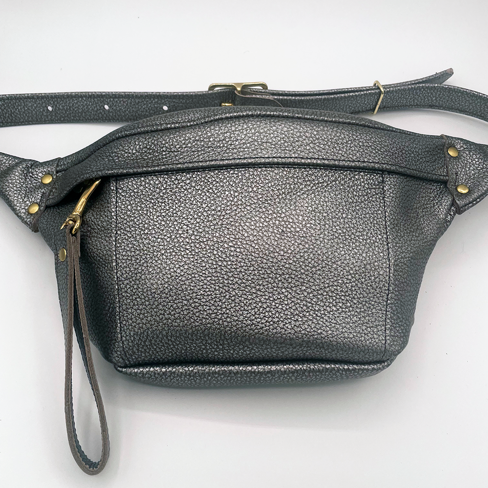 Stevie Belt Bag in Gunmetal