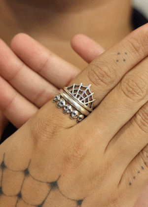 5 Skull Ring