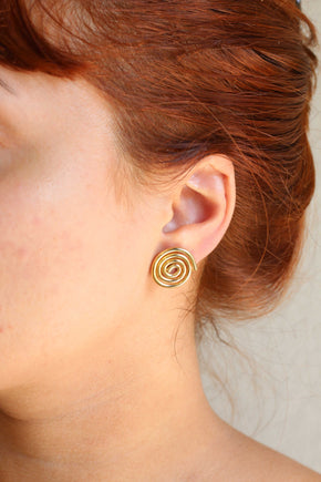 Swirl Studs