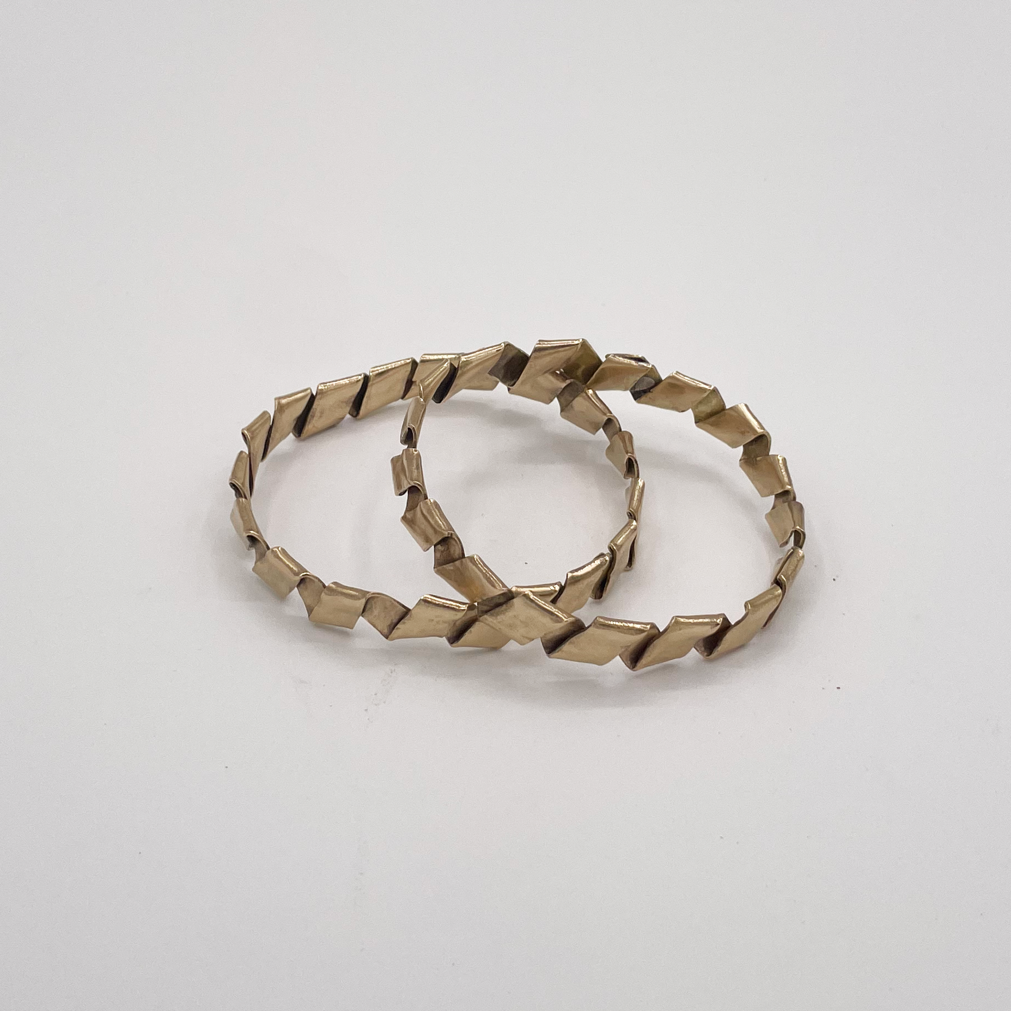 Kallos Bangle
