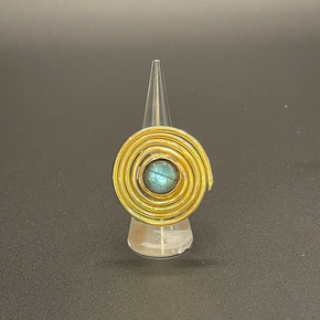 Stone Swirl Ring