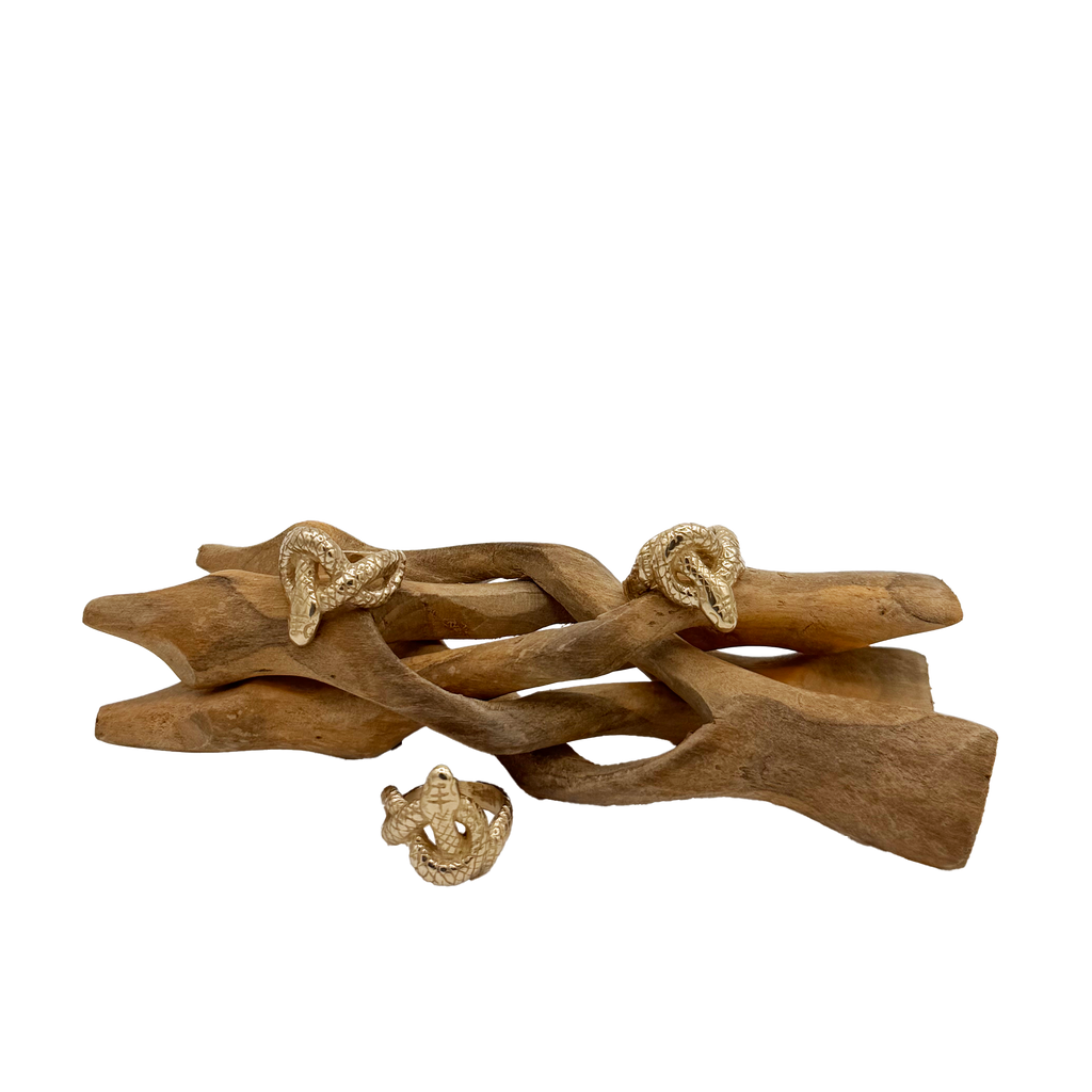 Serpentine Ring
