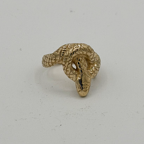 Serpentine Ring