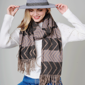Arrow Print Scarf