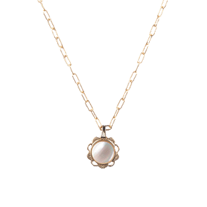Scalloped Charm Necklace