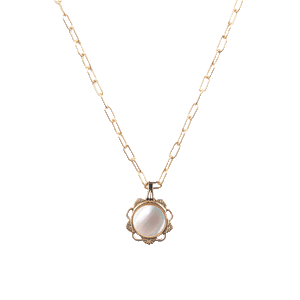 Scalloped Charm Necklace