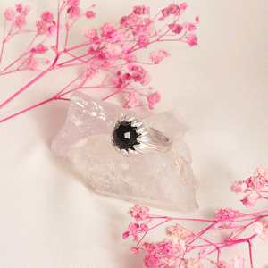 La Fleur Onyx Ring in Silver