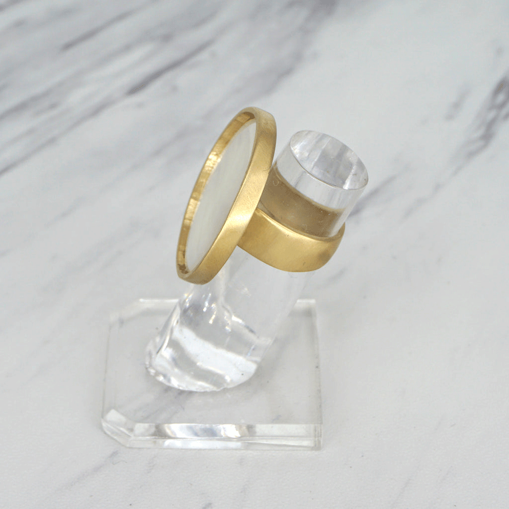 Moon Pearl Ring