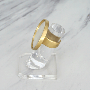 Moon Pearl Ring