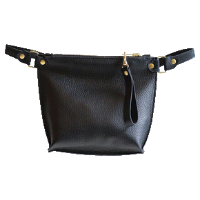 Kitt Belt Bag in Pebbled Noir