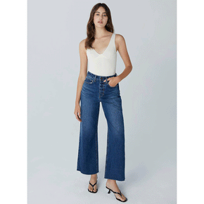 Este High Rise Wide Leg Jeans